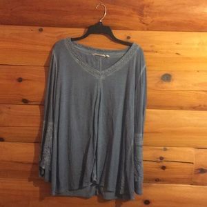 LS V Neck top with fancy, cool bell sleeves.